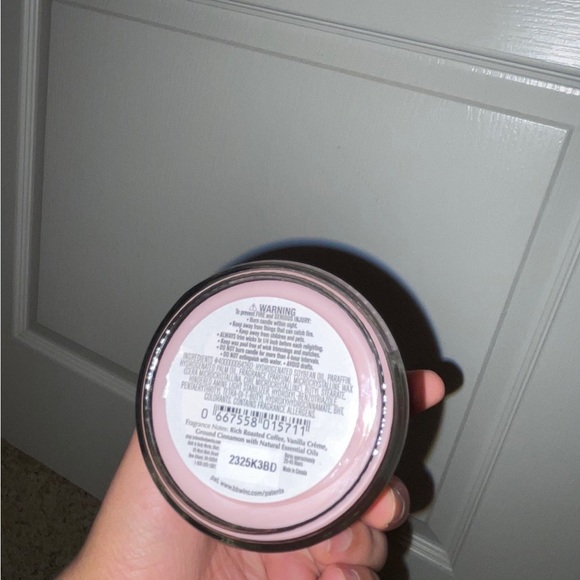 BBW single wick candle scent is cafe in Venice limited edit - Picture 4 of 8